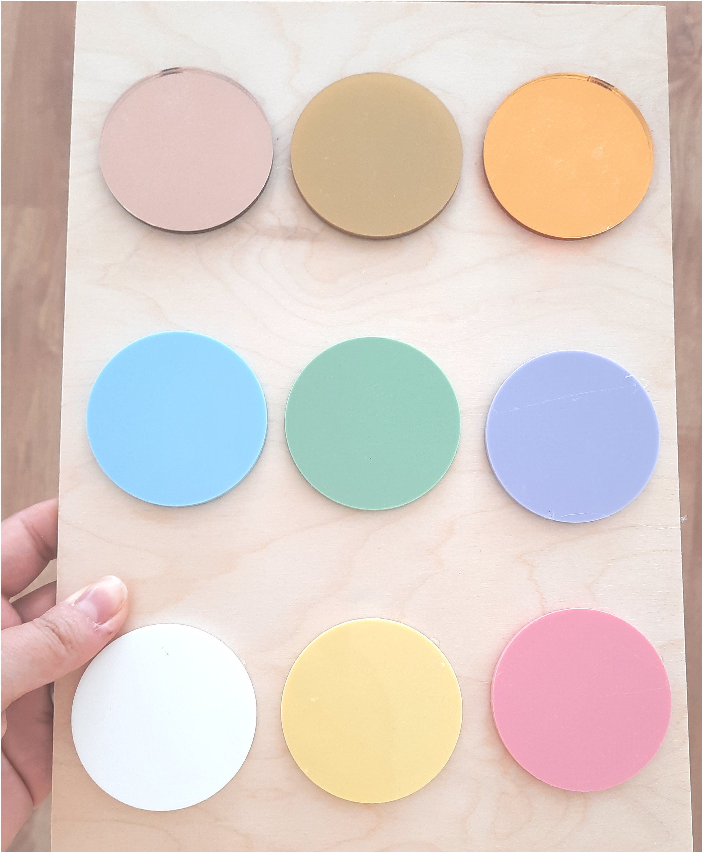 Personalisiertes Holzschild mit Relief, Holzschild mit Großbuchstabe, Kinderzimmerdekoration