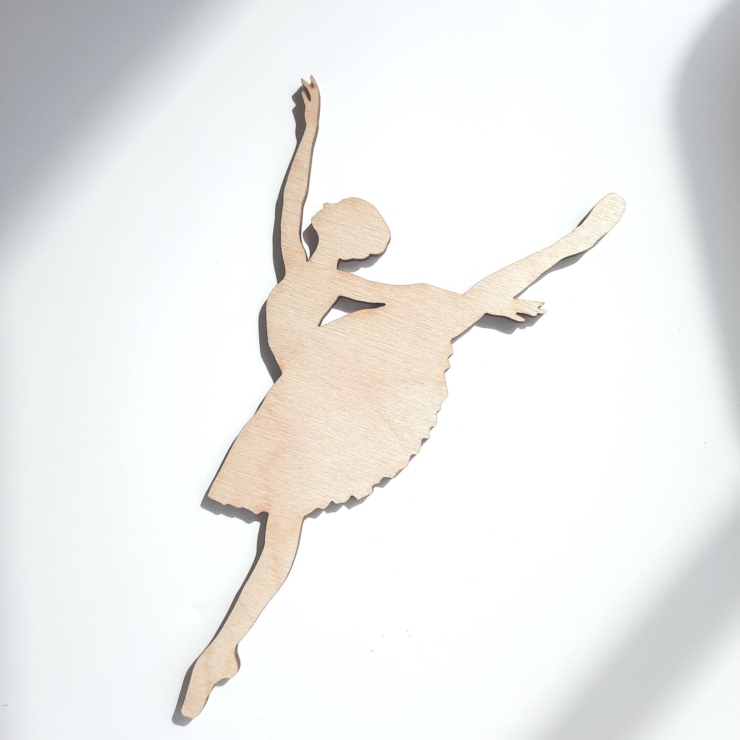 Ballerina Silhouetten aus Holz, Ballerina Wanddekoration