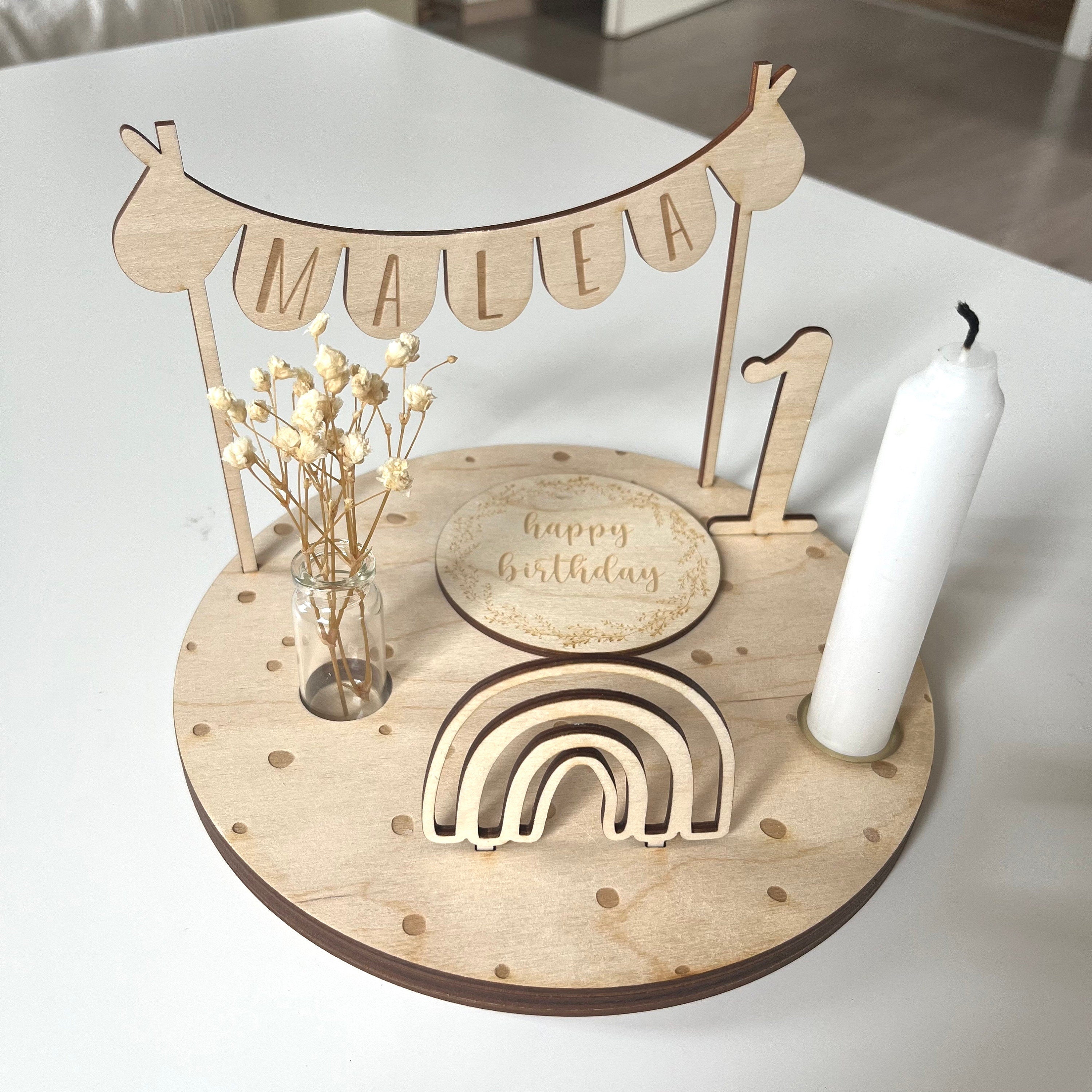 Personalisierter Geburtstagsteller mit Vase und Kerze und Punkten, Kerzenplatte, Geburtstagsbrettchen, Geburtstagskranz, Tischdeko