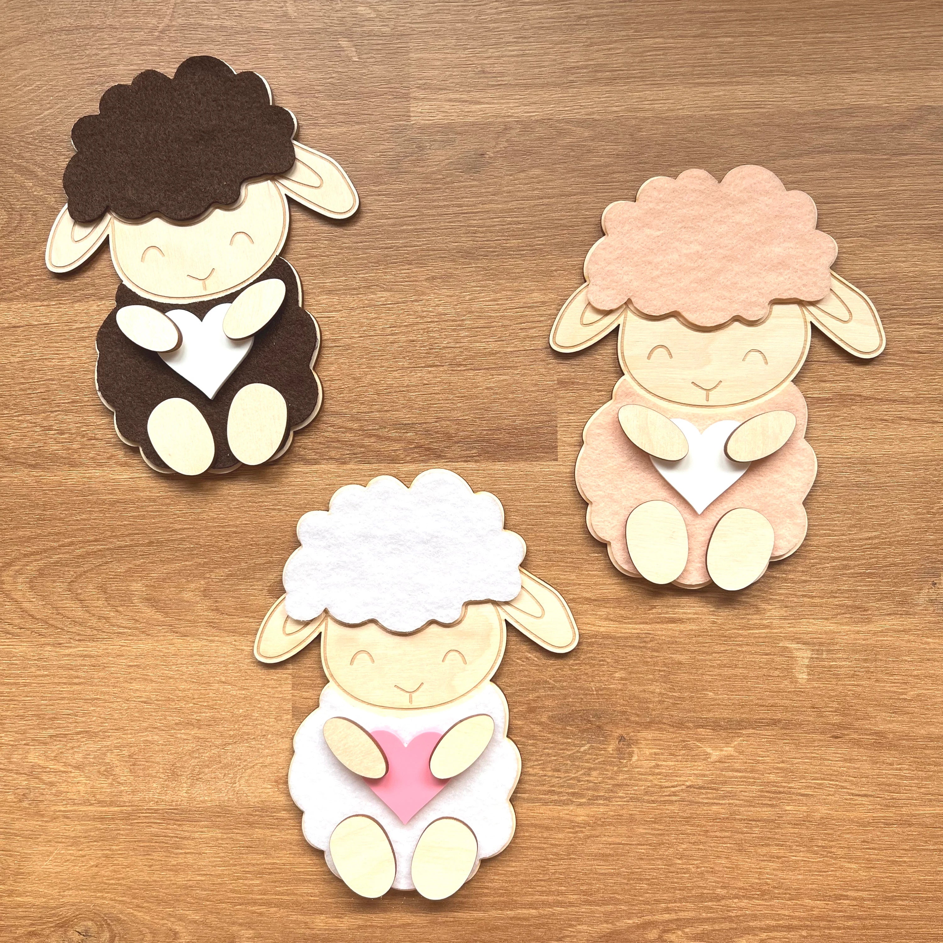 Bastelidee Kinder Schaf, Bastelprojekt mit Kind, Do It Yourself Schaf