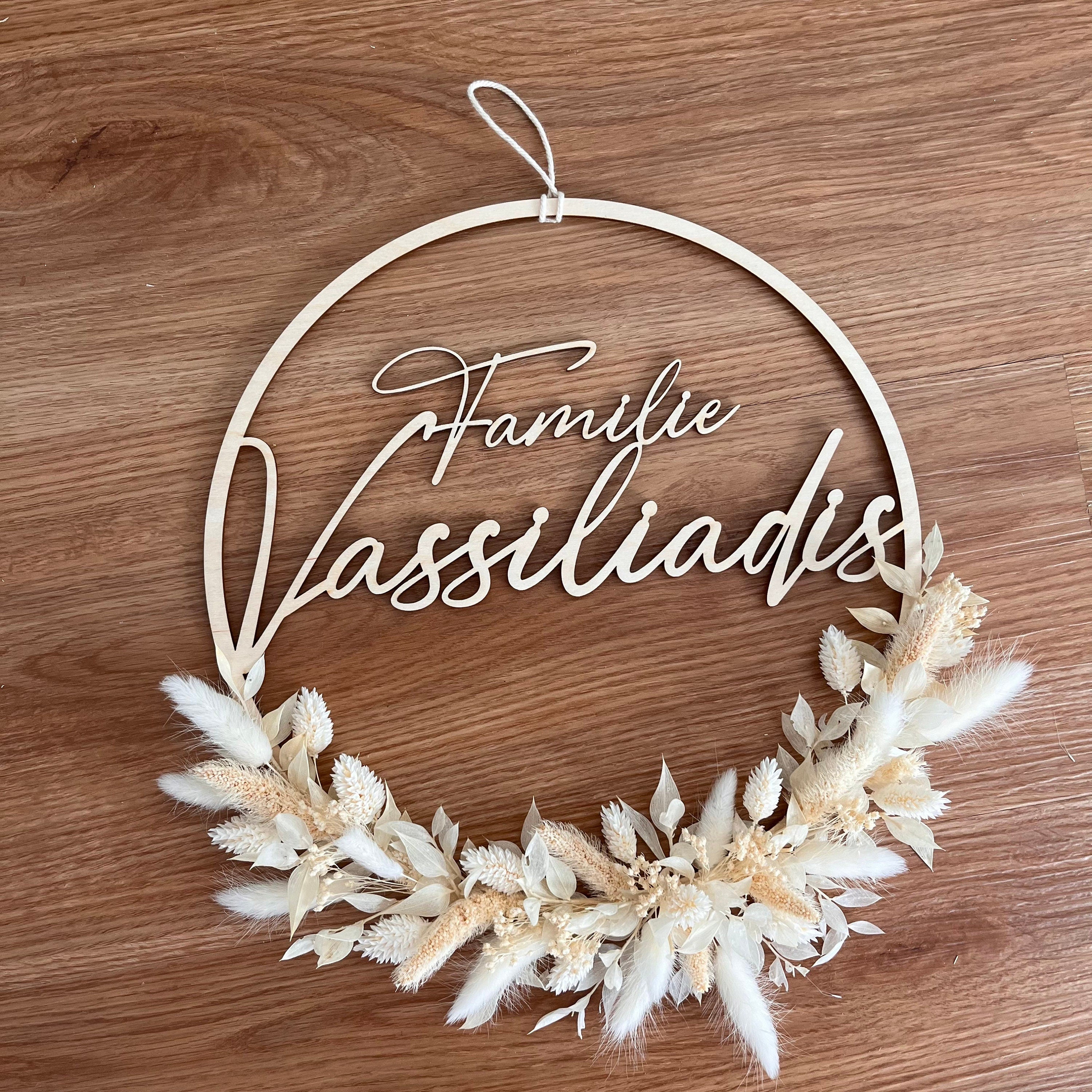 Trockenblumenkranz mit Familienname, Einzgusgeschenk, Hochzeitsgeschenk Trockenblumenkranz