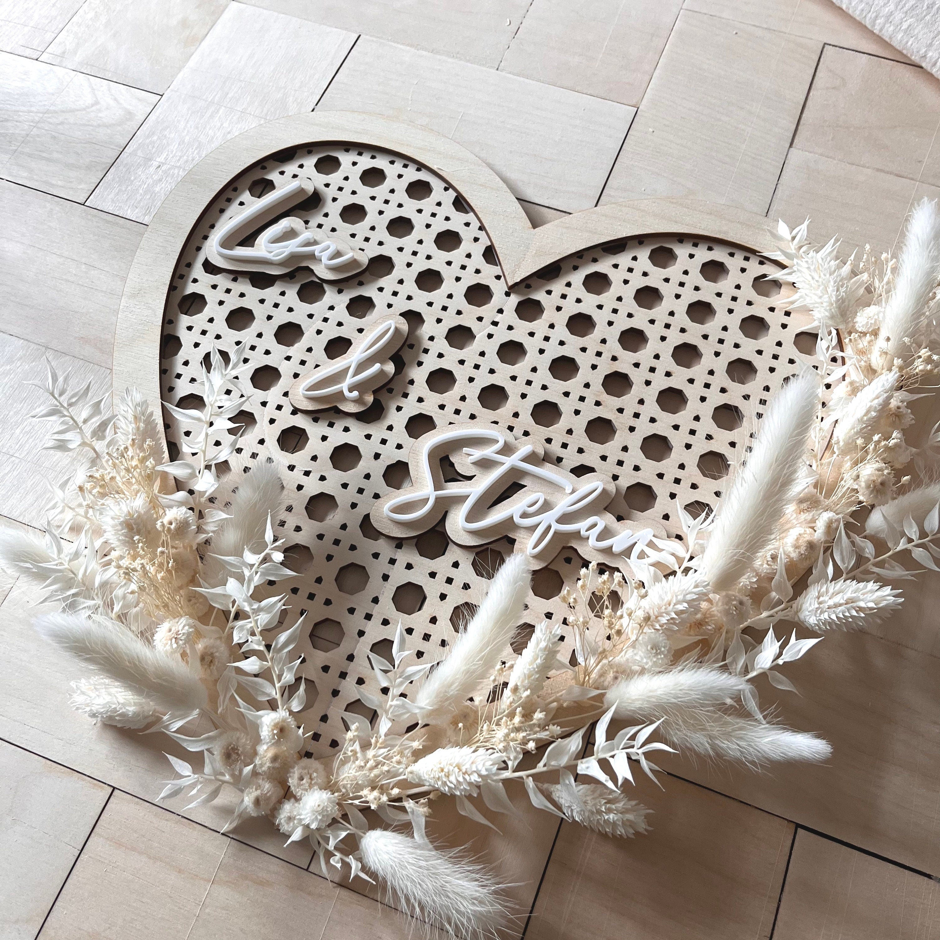 Hochzeitsgeschenk personalisiertes Herz mit Trockenblumen