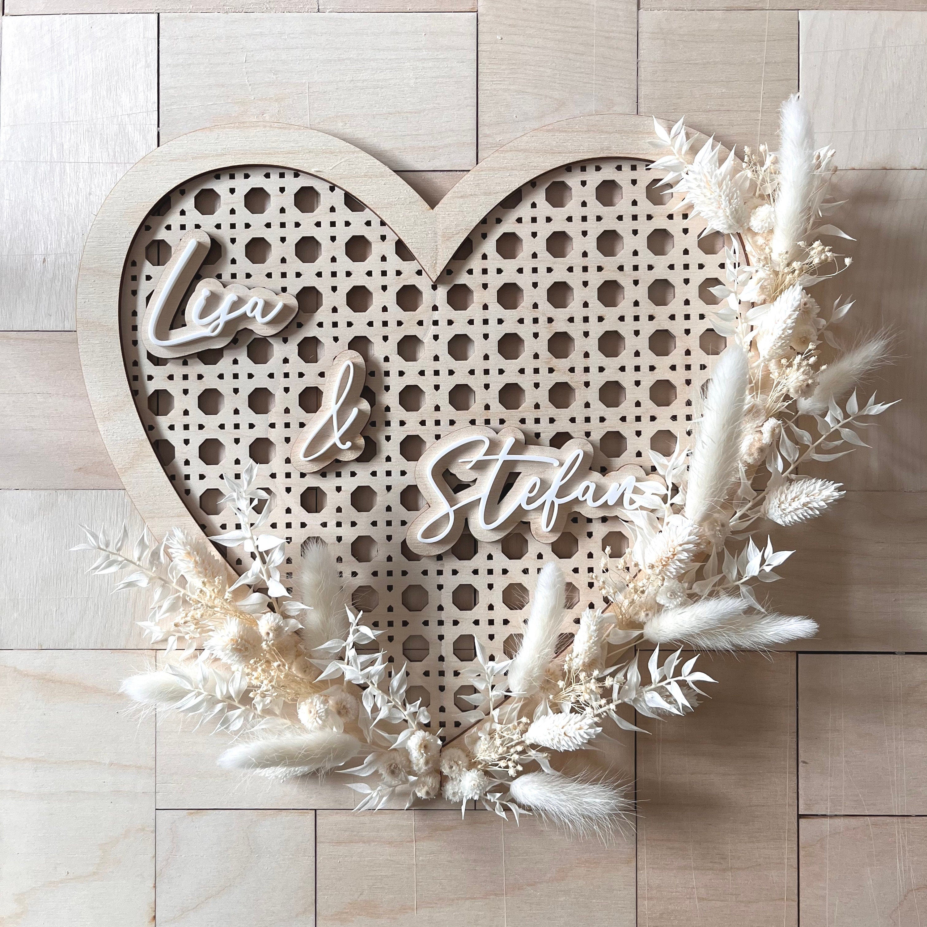 Hochzeitsgeschenk personalisiertes Herz mit Trockenblumen