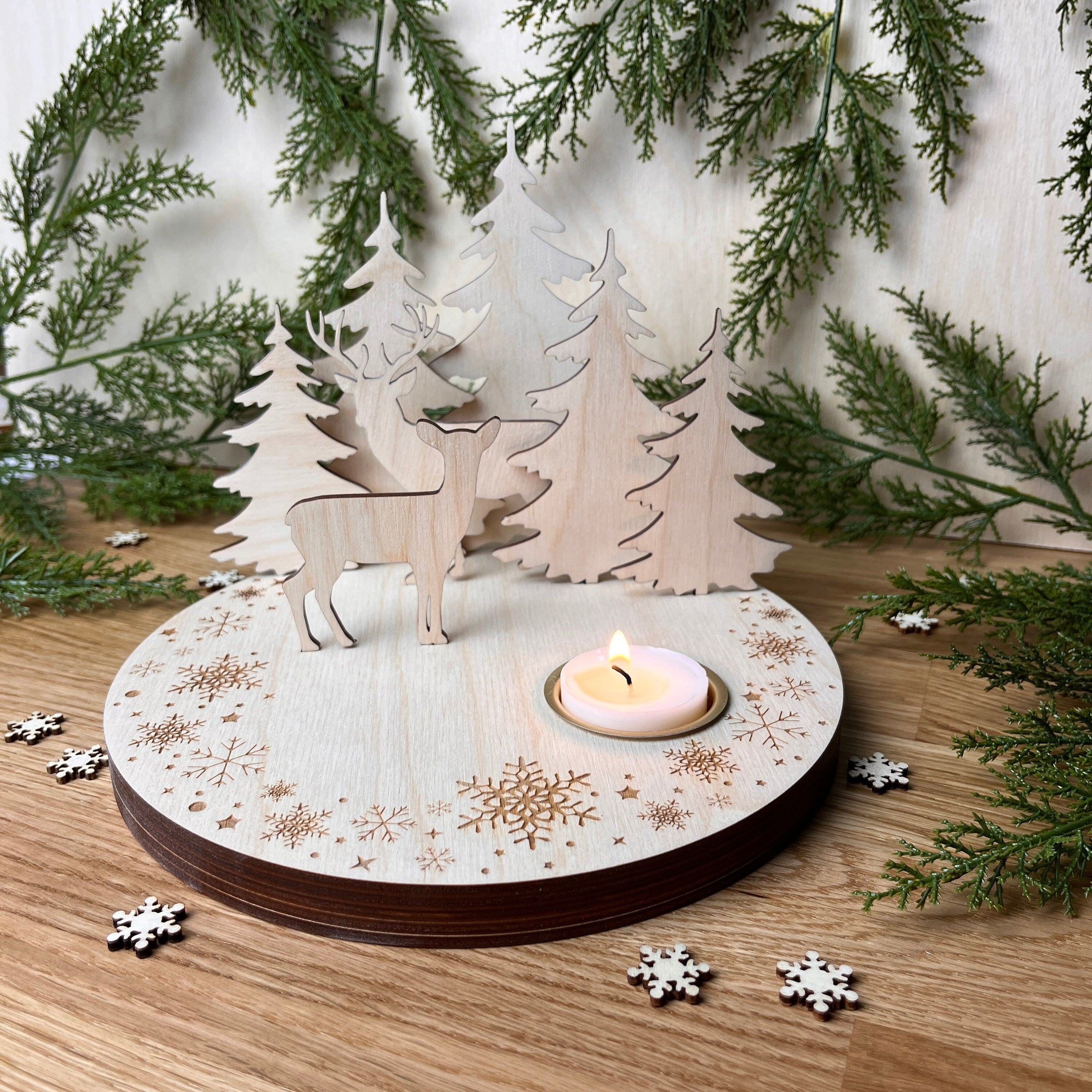 Weihnachtsteller mit Teelicht, Weihnachtsbrettchen, Weihnachtskranz, Tischdekoration Weihnachten, Weihnachtsgeschenk, Weihnachtsdeko