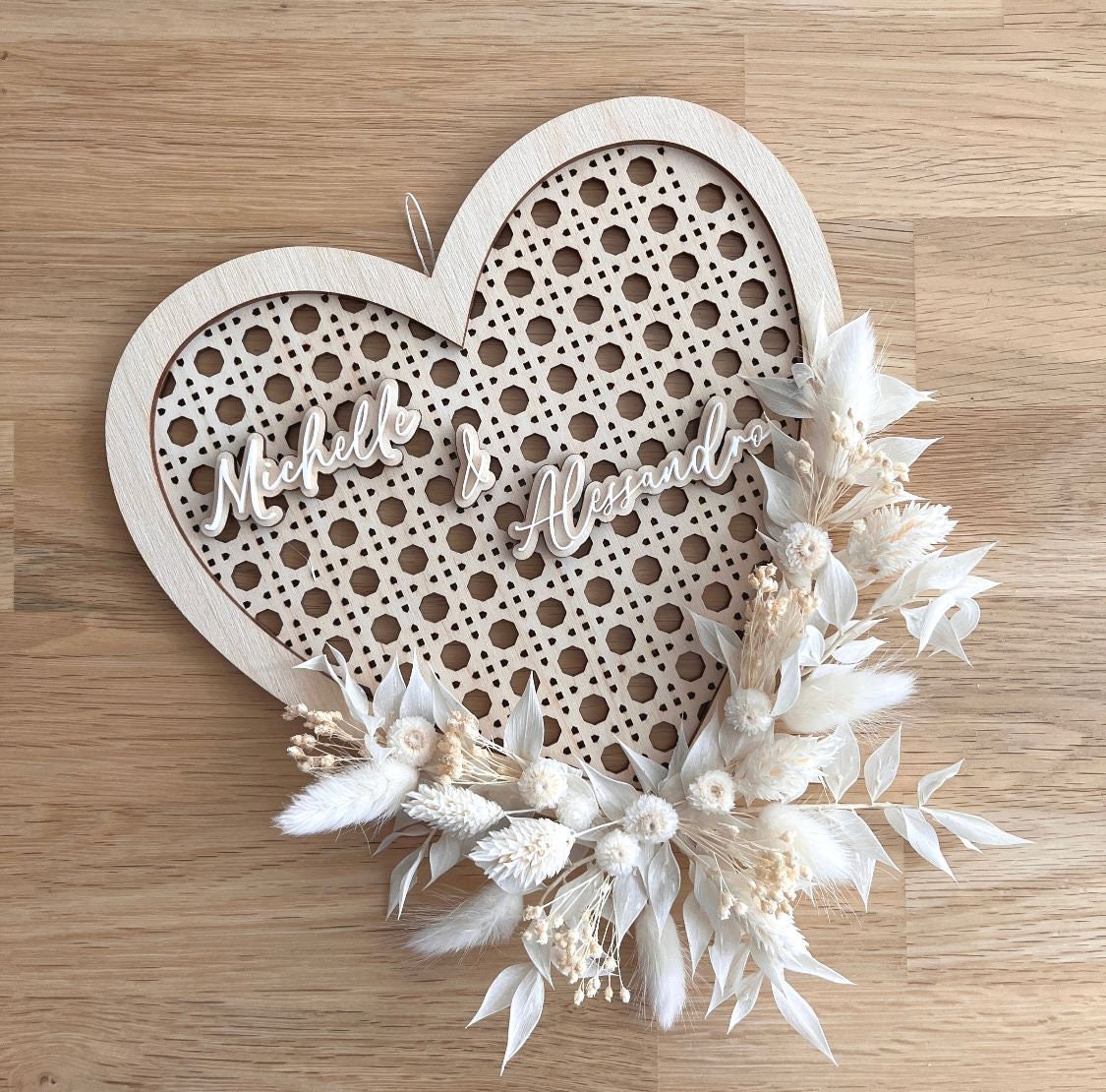 Hochzeitsgeschenk personalisiertes Herz mit Trockenblumen