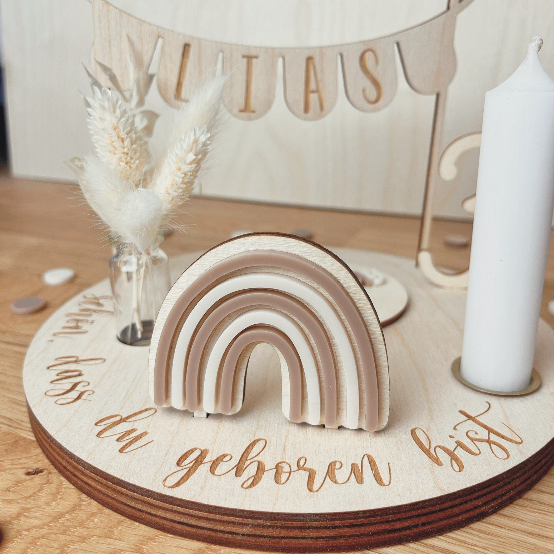 Personalisierter Geburtstagsteller nude mit Vase und Kerze, Kerzenplatte, Geburtstagsbrettchen, Geburtstagskranz