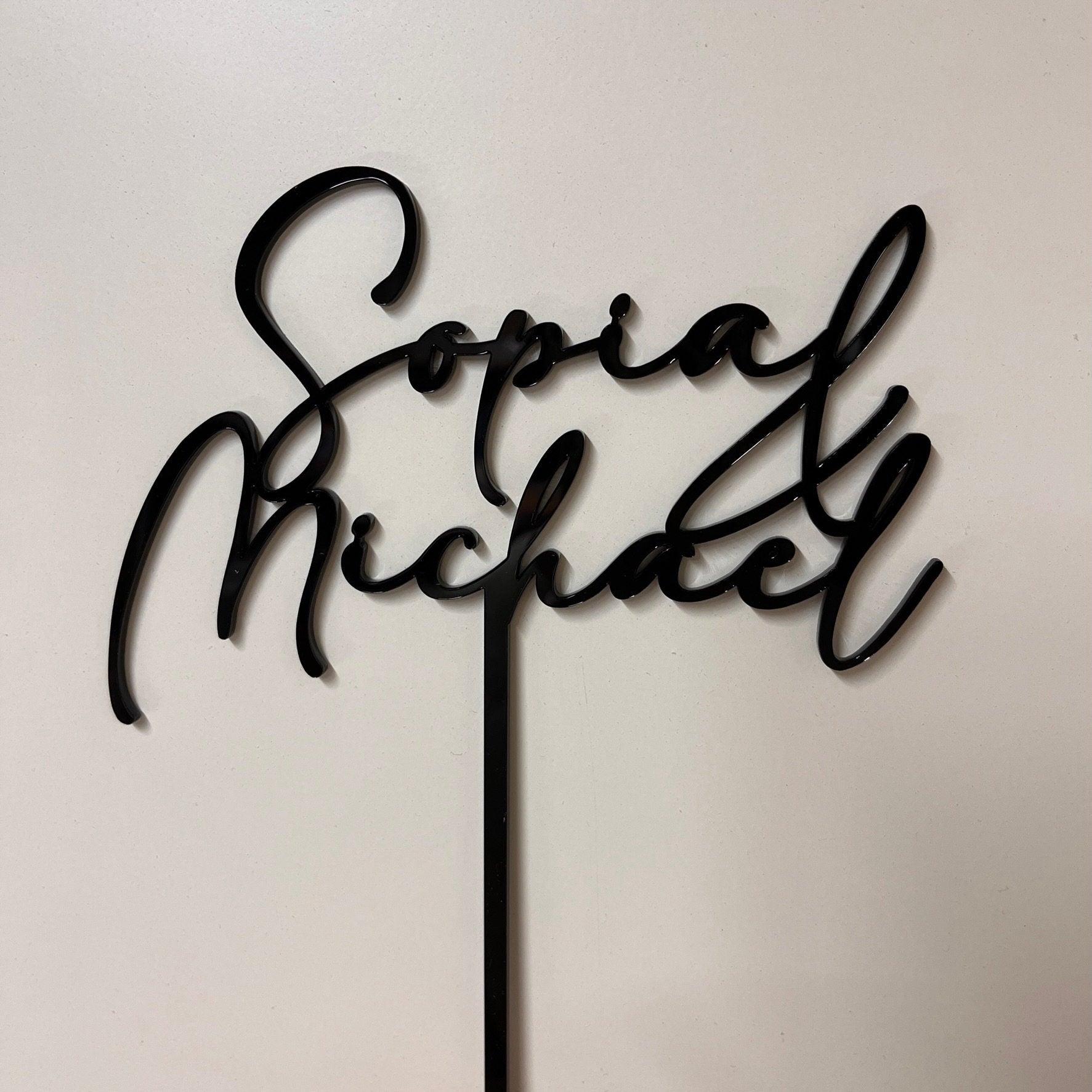 Personalisierter Caketopper für die Hochzeit, Caketopper aus schwarzem Acrylglas