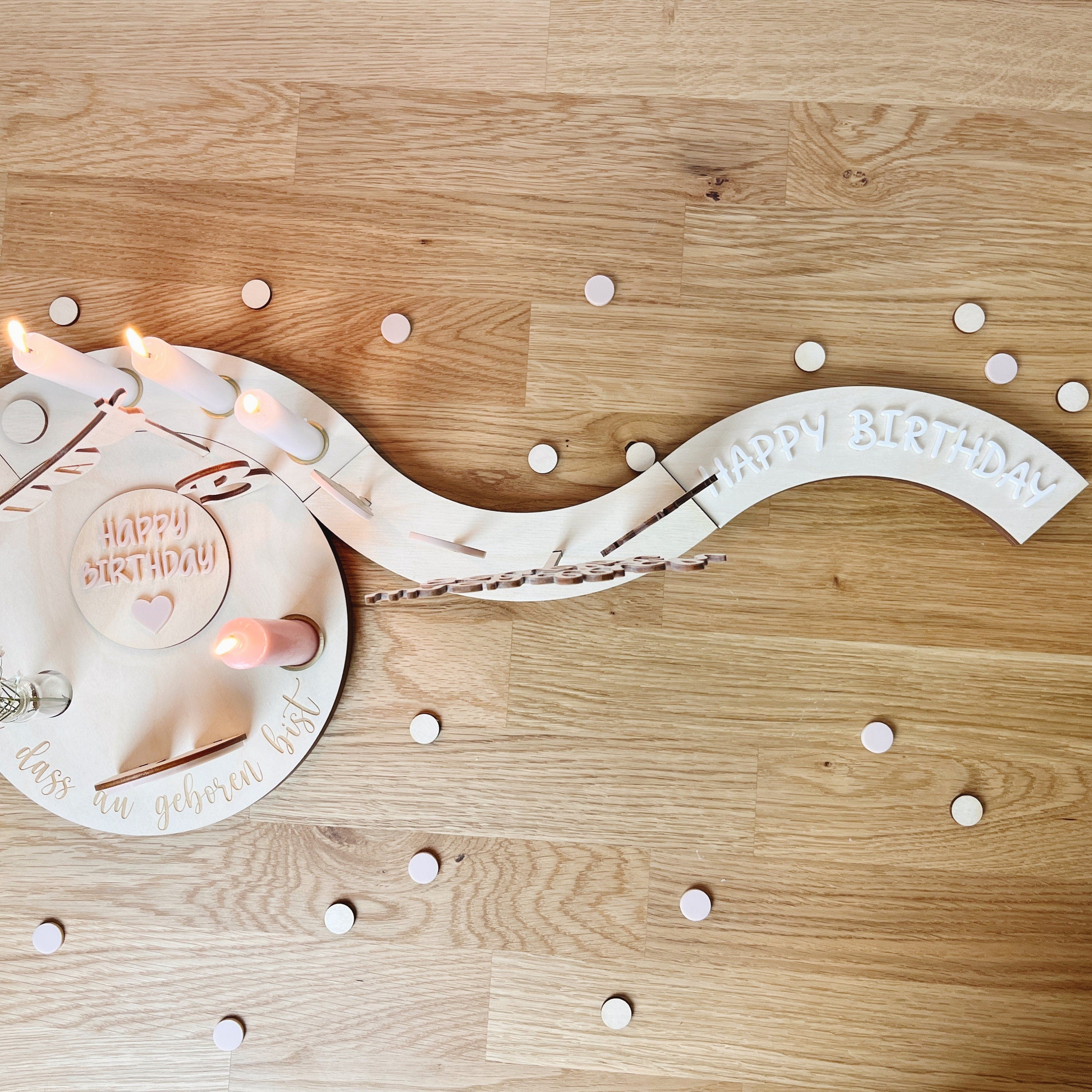 Personalisierter Geburtstagsteller rosé mit Vase und Kerze, Kerzenplatte, Geburtstagsbrettchen, Geburtstagstafel, Geburtstagskranz
