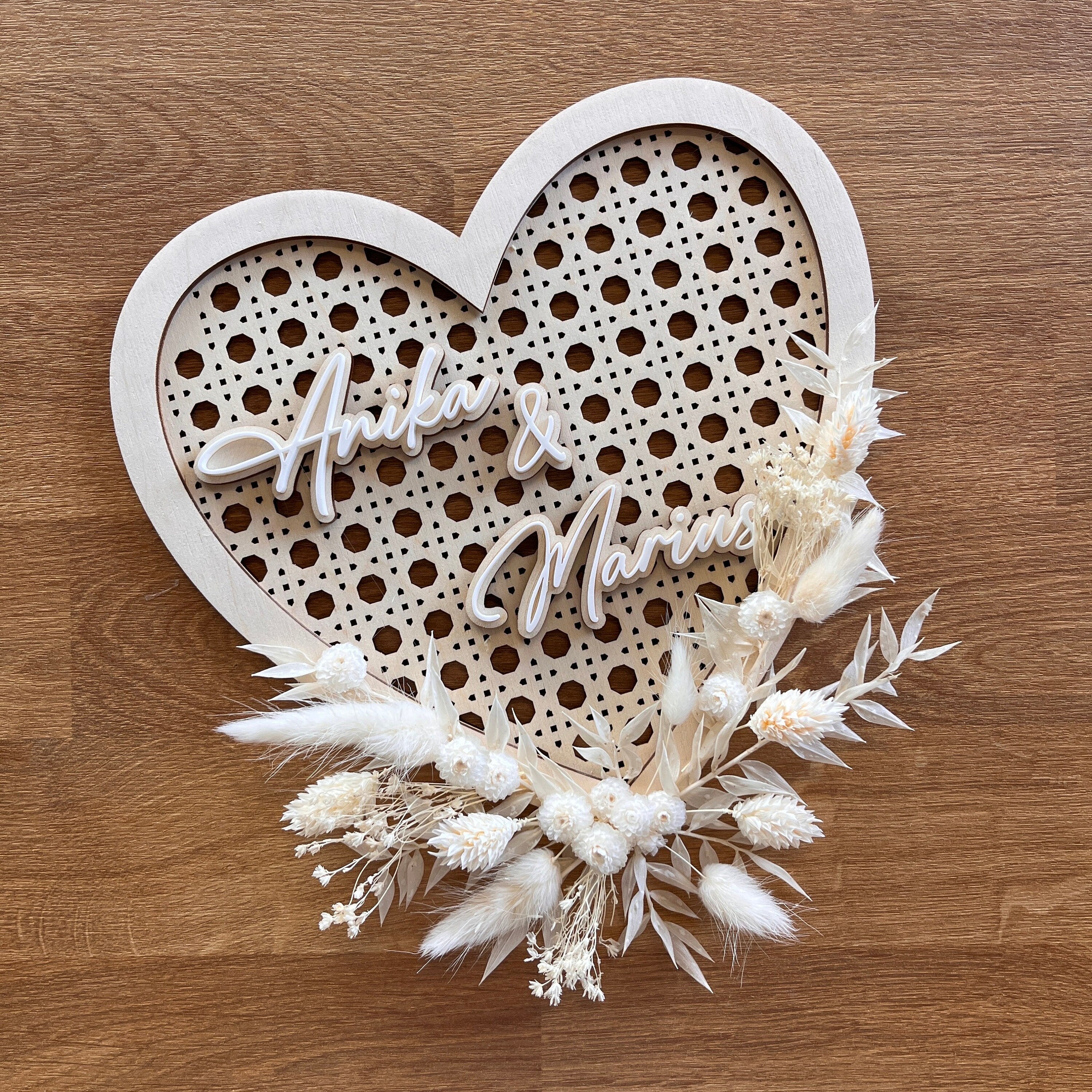 Hochzeitsgeschenk personalisiertes Herz mit Trockenblumen