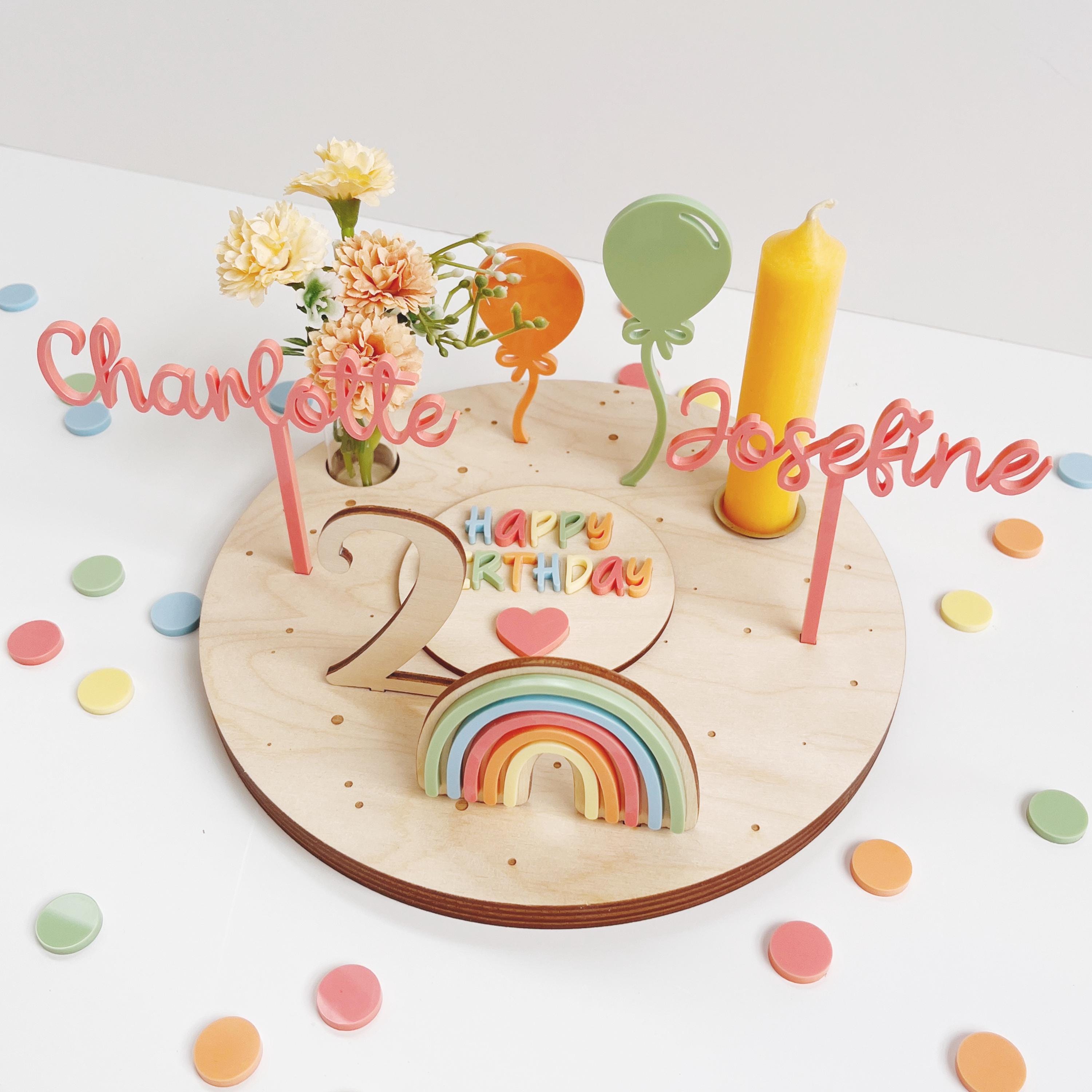 Personalisierter Geburtstagsteller für Zwillinge mit farbigen Namen, Geburtstagsteller bunt mit Vase und Kerze, Kerzenplatte