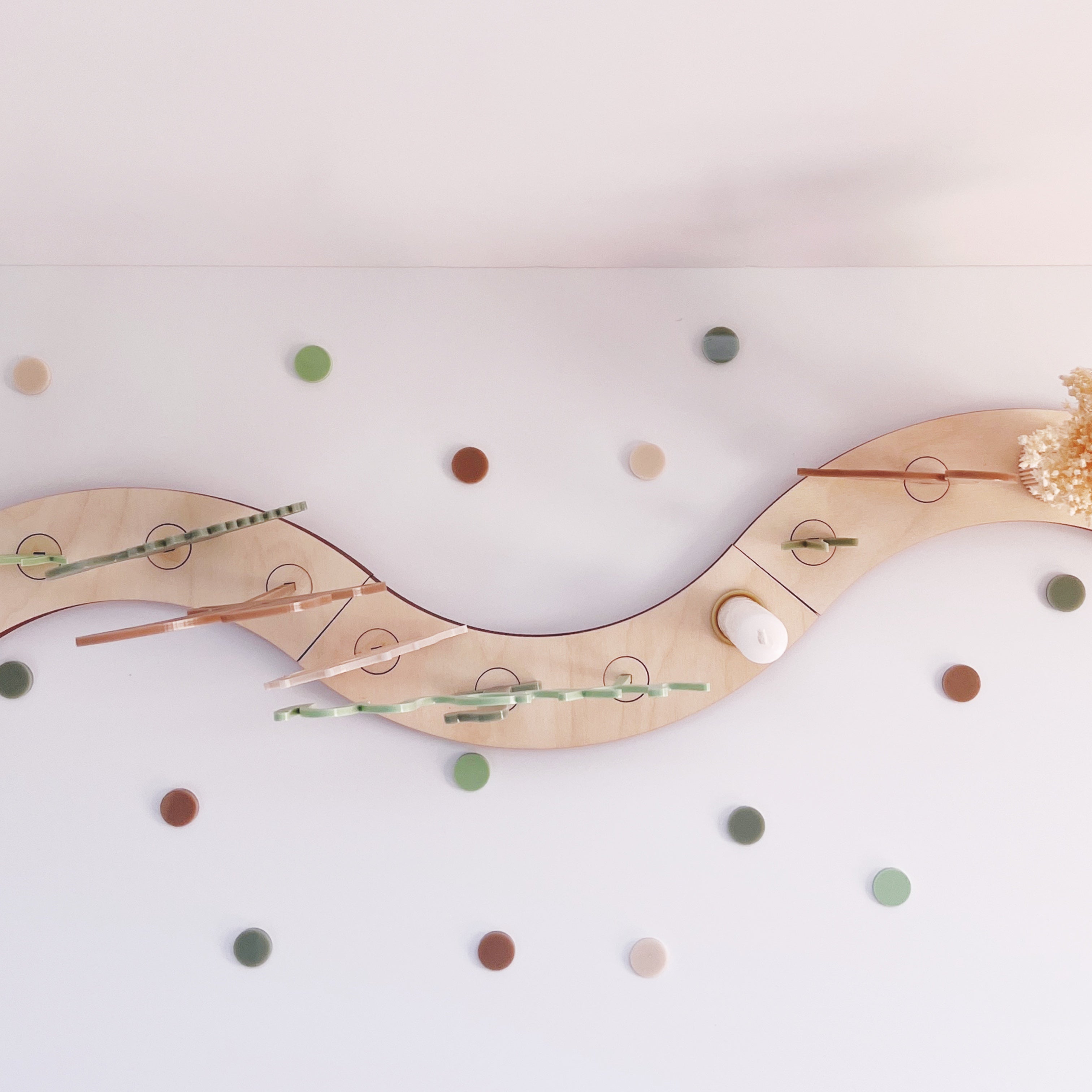 Personalisierter "Dino Teller", Geburtstagskranz mit Dinos