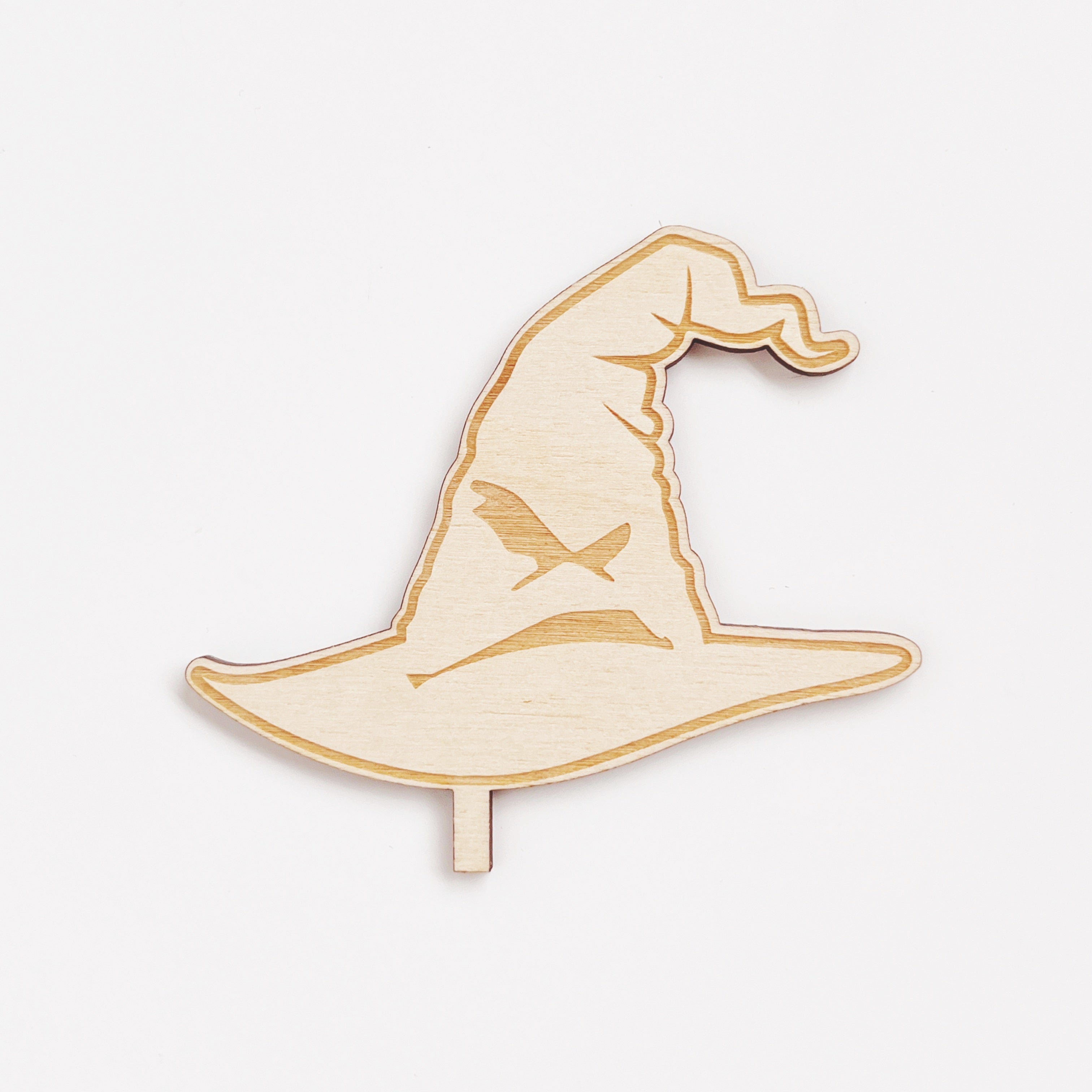 Motivstecker aus Holz, sprechender Zauberhut graviert