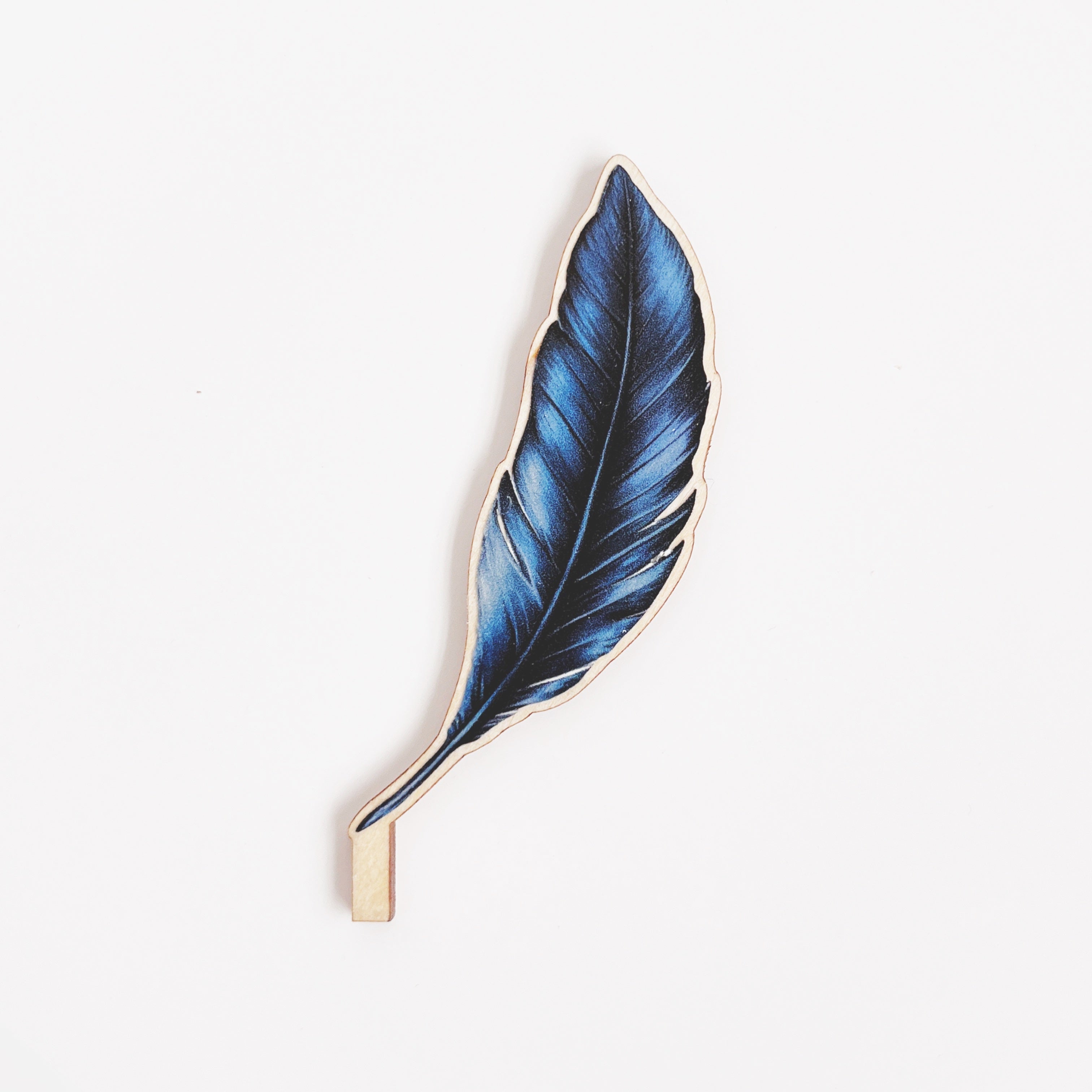 Motivstecker blaue Feder farbig