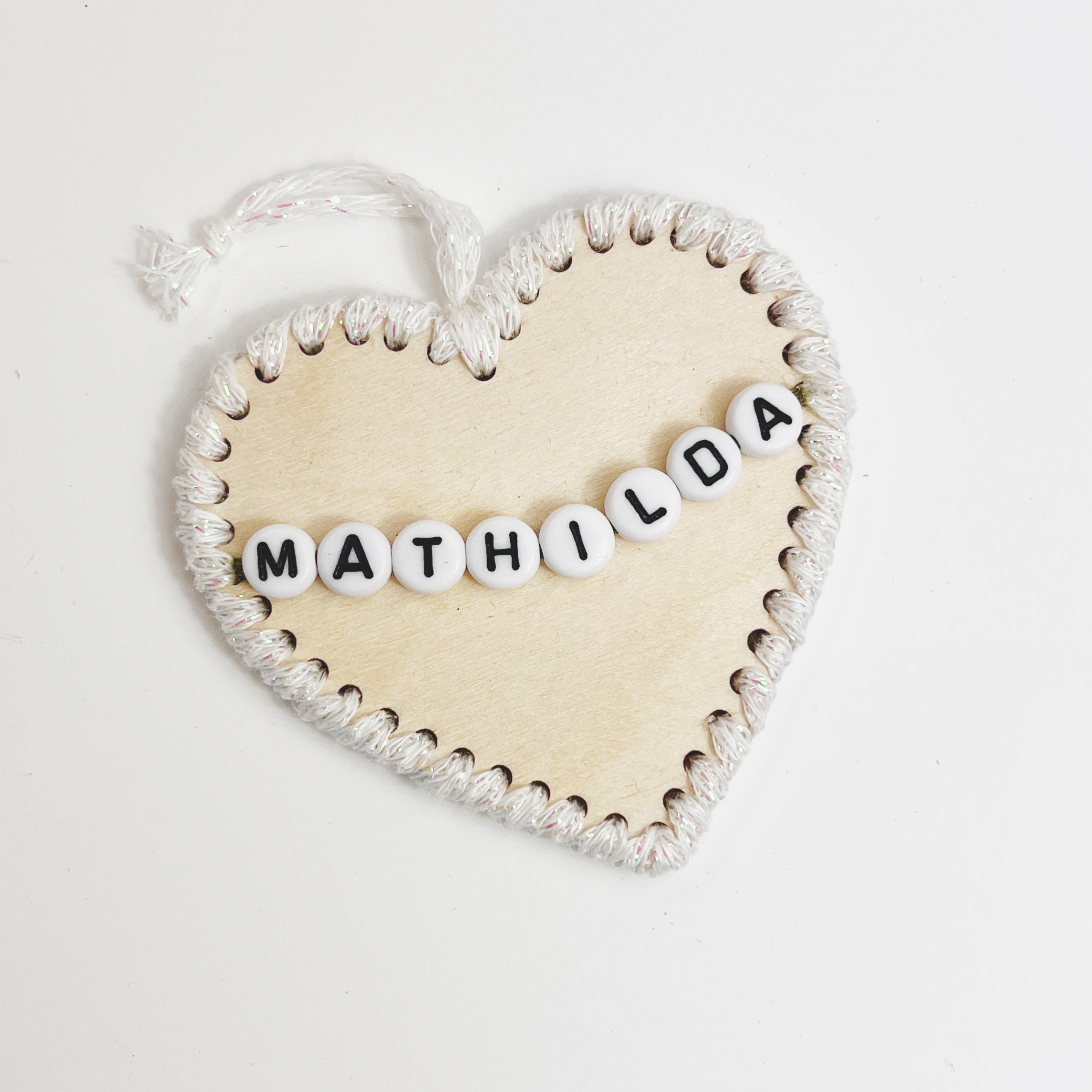 Besticktes Herz "Mathilda"