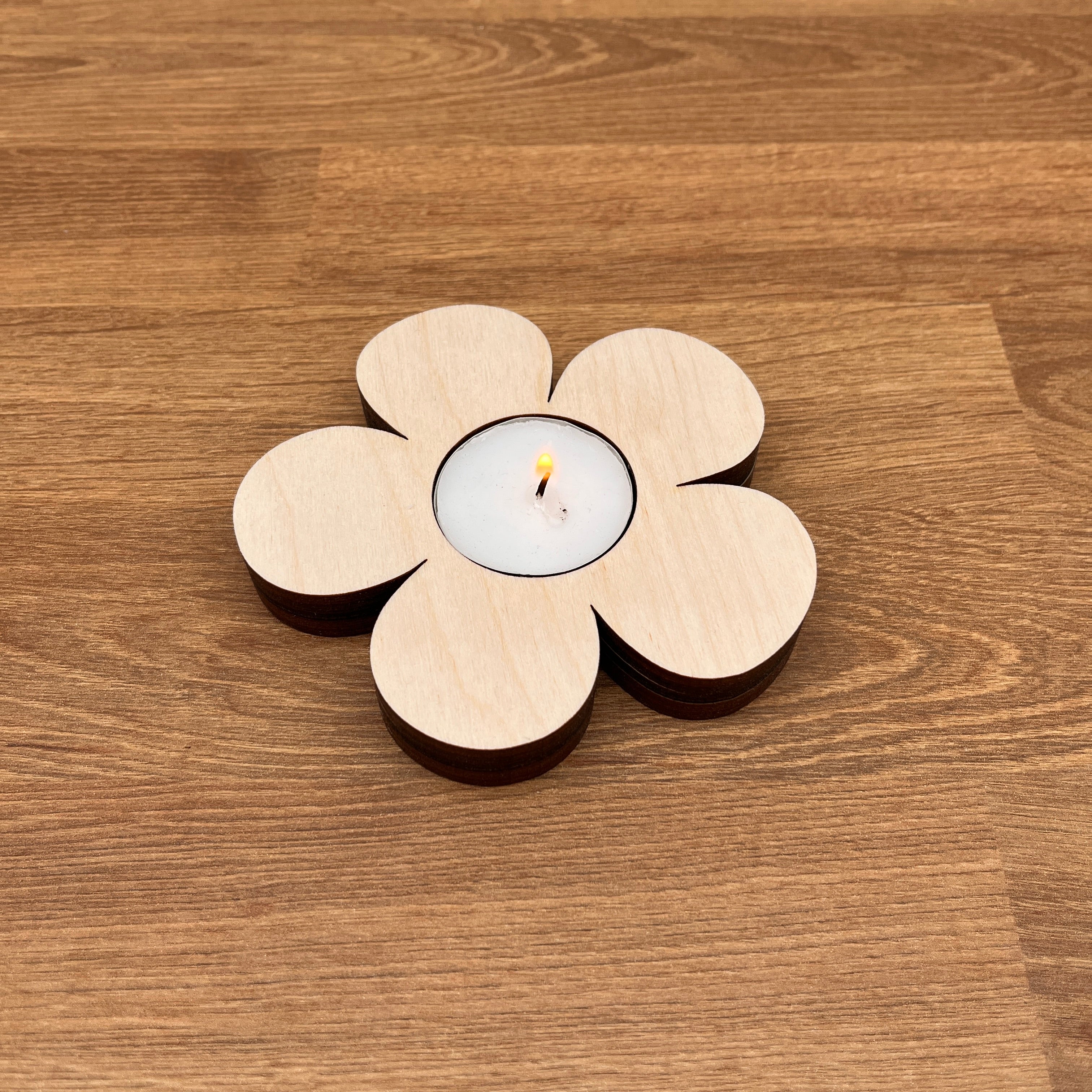 Blume Teelichthalter mit Teelicht