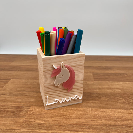 Personalisierter Stiftehalter "Einhorn" aus Holz/Acryl