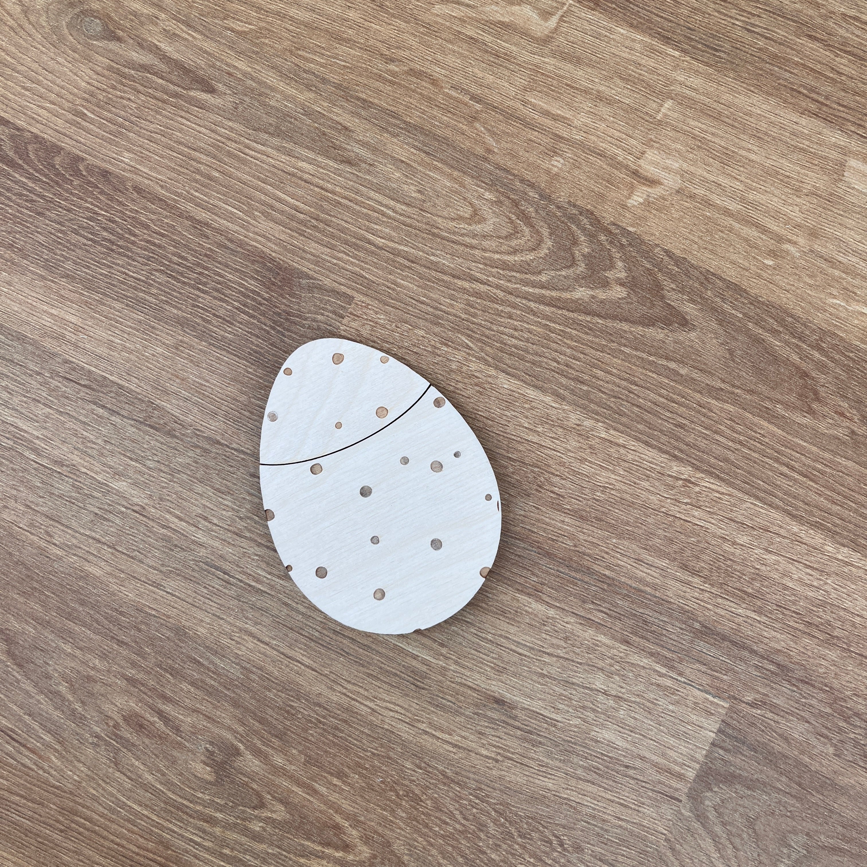 Geldgeschenk Ei mit Punkten