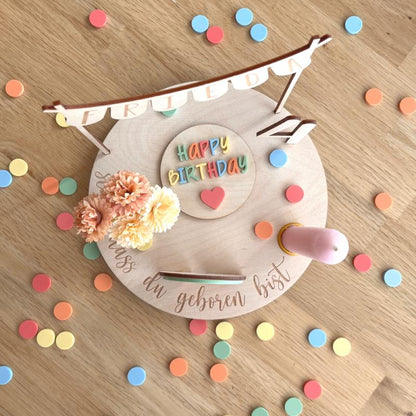 Geburtstagsteller personalisiert mit Happy Birthday Schild