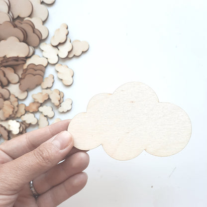 Streudeko Wolken, Wolken aus Holz, Tischdekoration, Tischdeko Geburtstag, Geschenkdekoration