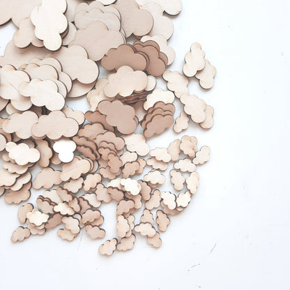 Streudeko Wolken, Wolken aus Holz, Tischdekoration, Tischdeko Geburtstag, Geschenkdekoration