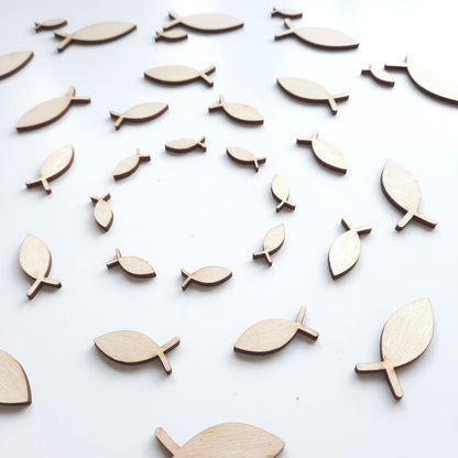 Streudeko Fische, Fische aus Holz, Tischdekoration, Tischdeko Taufe, Geschenkdekoration
