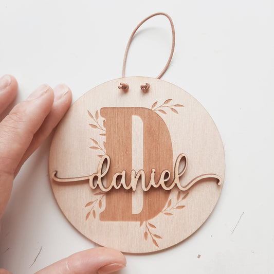 Personalisiertes Holzschild mit Relief, Kinderzimmerdekoration
