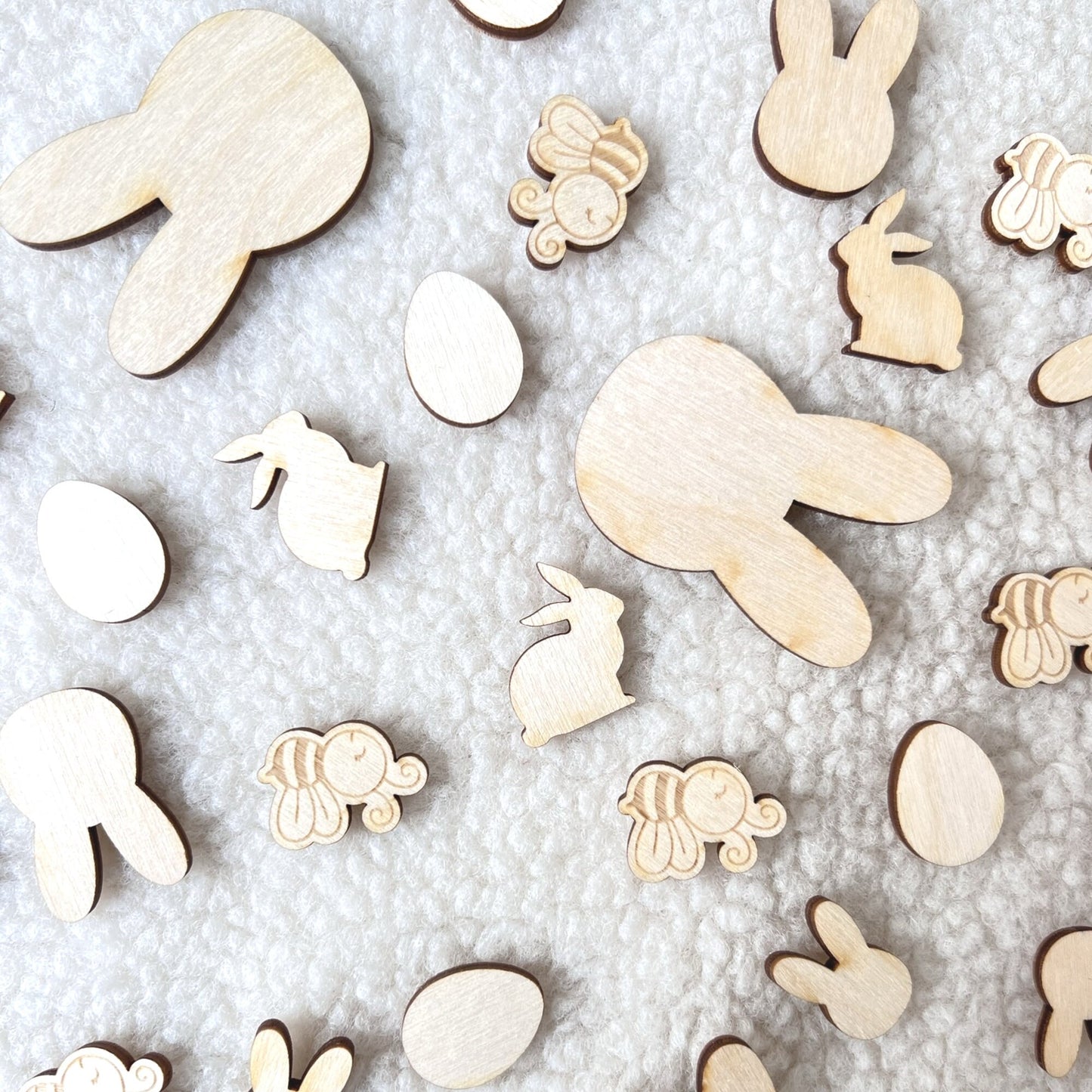 Streudeko Eier, Osterdeko, Eieraus Holz, Tischdekoration, Tischdeko Ostern, Geschenkdekoration