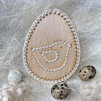 SVG Datei Aufhänger für Ostern, Eier zum Sticken, Osterbasteln, Eier-Anhänger Ostern