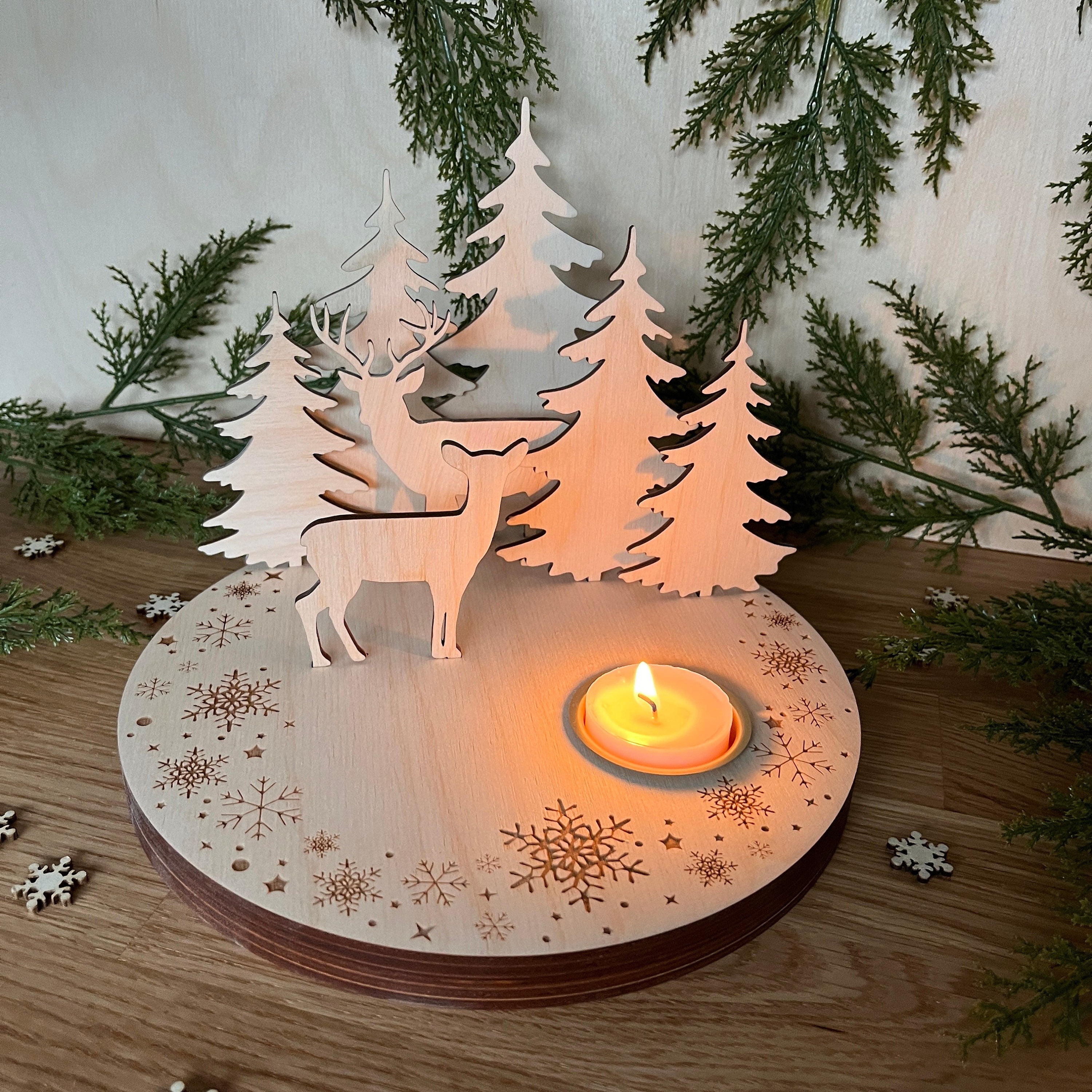 Weihnachtsteller mit Teelicht, Weihnachtsbrettchen, Weihnachtskranz, Tischdekoration Weihnachten, Weihnachtsgeschenk, Weihnachtsdeko