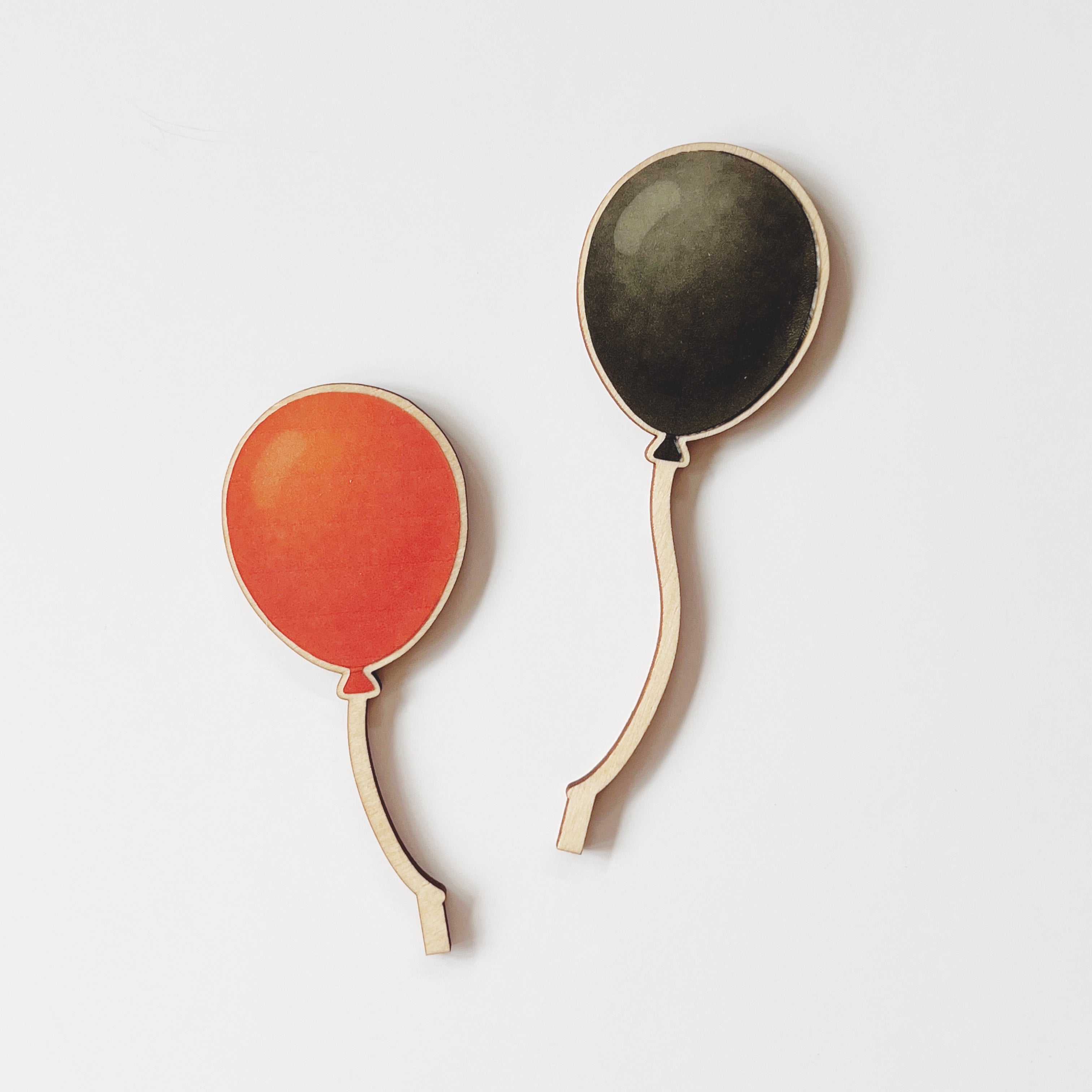 Motivstecker Luftballons rot oder schwarz
