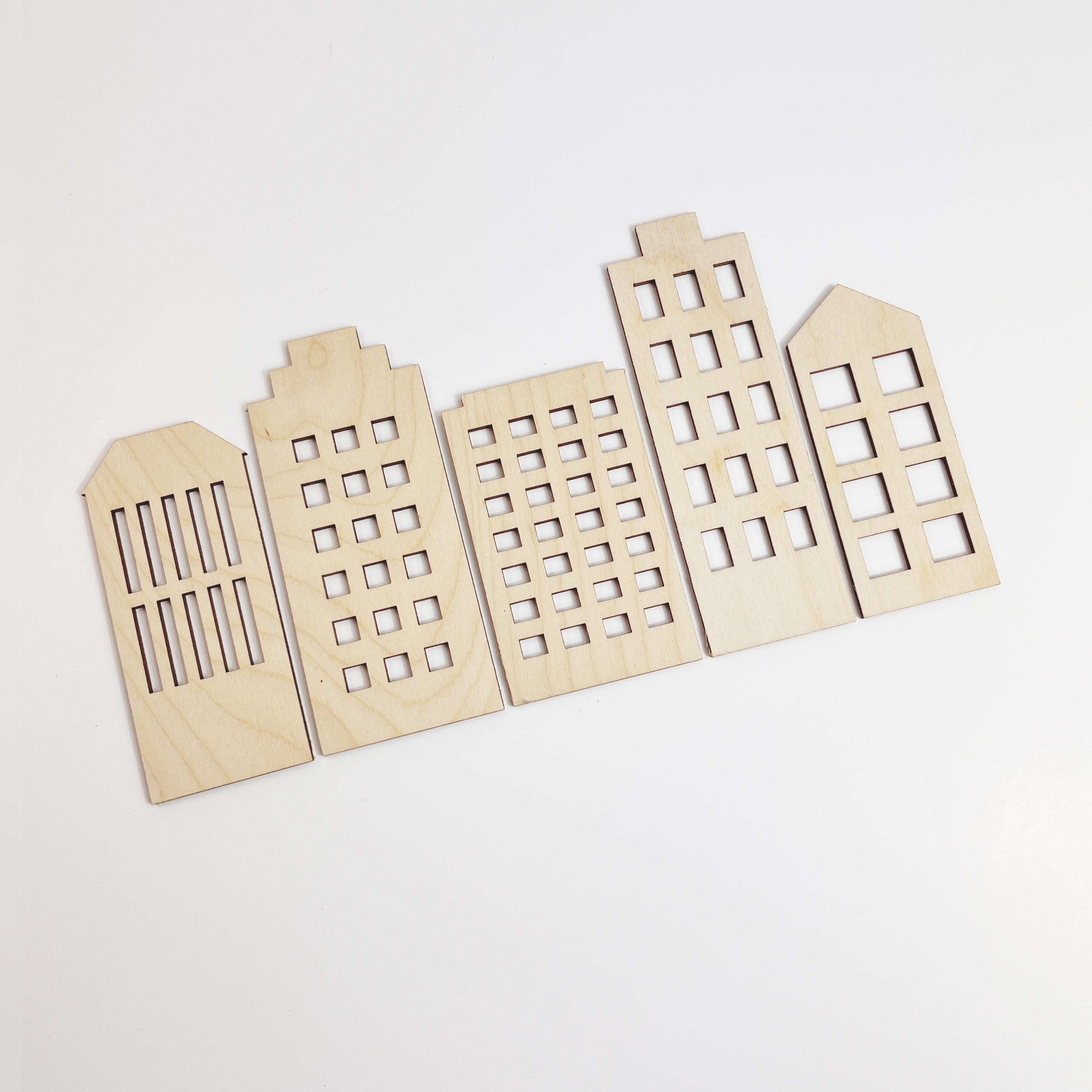 5 Häuser aus Holz