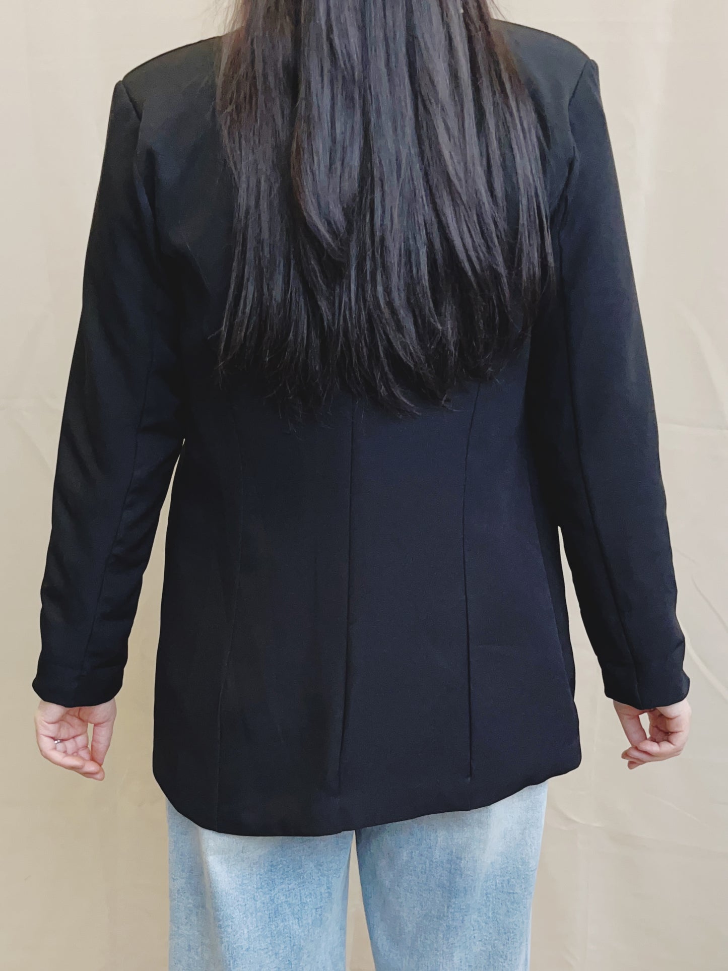Schwarzer Blazer