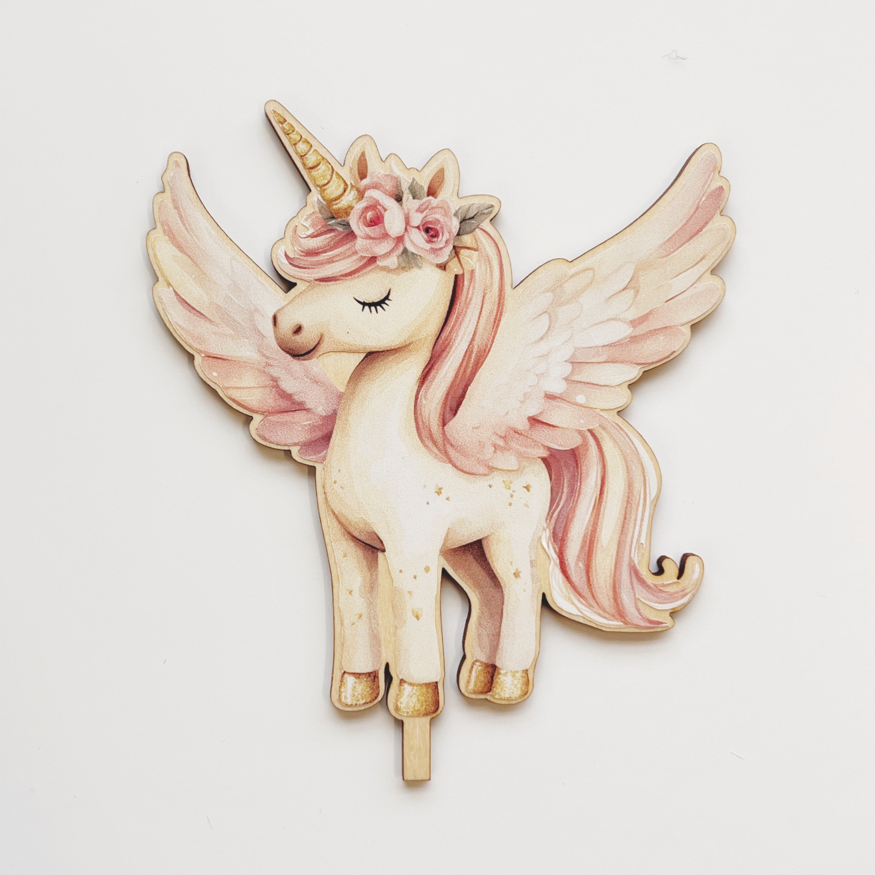 Motivstecker Einhorn stehend mit Flügeln und Blumen in der Mähne